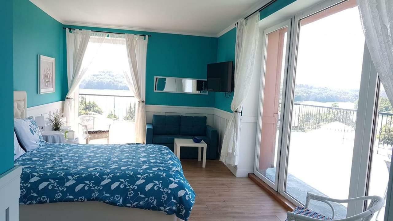 Pensjonat Nad Jeziorem Lakeside Brodnica Dolna Exterior foto